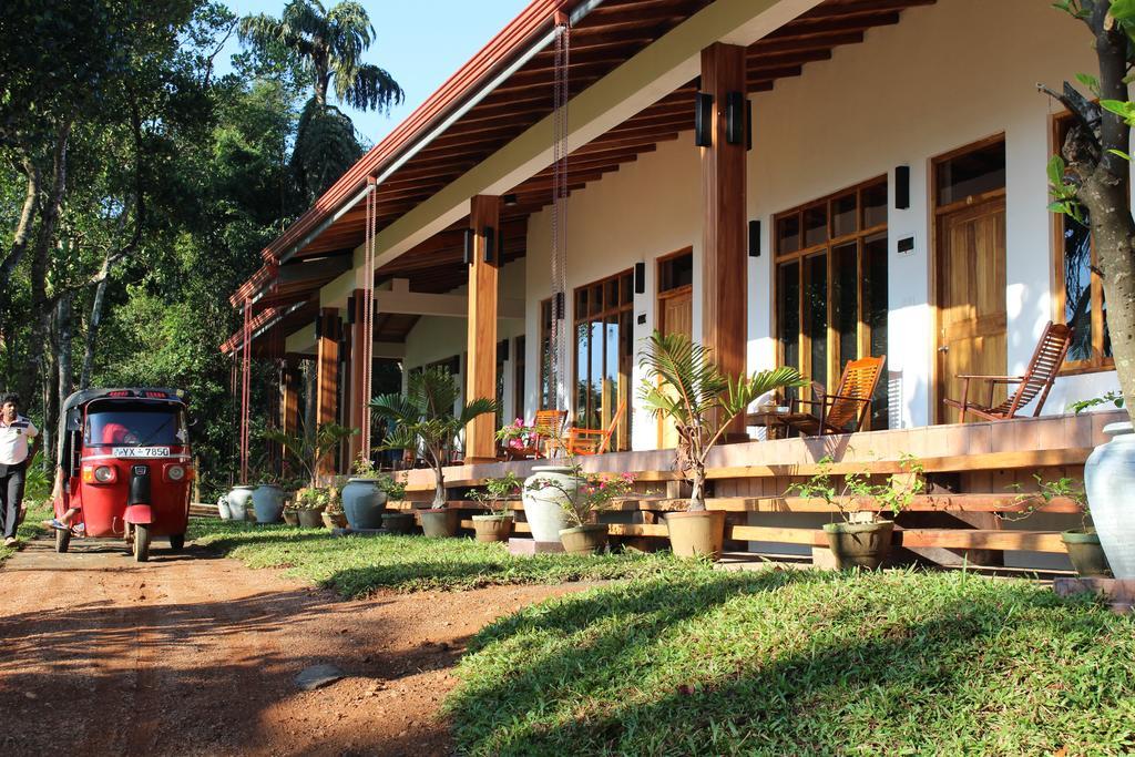 Jim'S Farm Villas Madawala Kamer foto